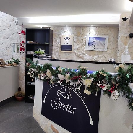 B&B La Grotta Ніколозі Екстер'єр фото