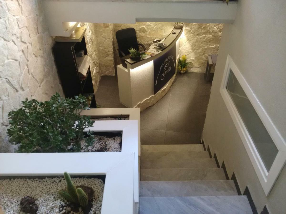 B&B La Grotta Ніколозі Екстер'єр фото